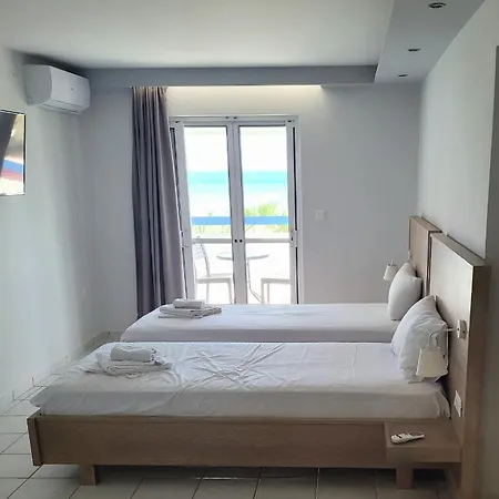 Appart hôtel Jannos *