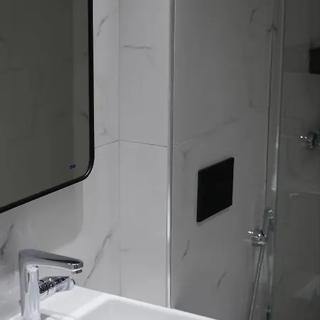 Jannos Hotel apartamentowy 4*