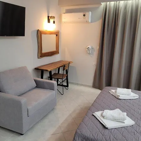 Jannos Hotel apartamentowy Laganas