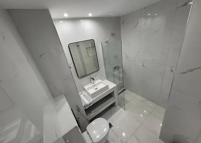 Jannos Aparthotel Laganas